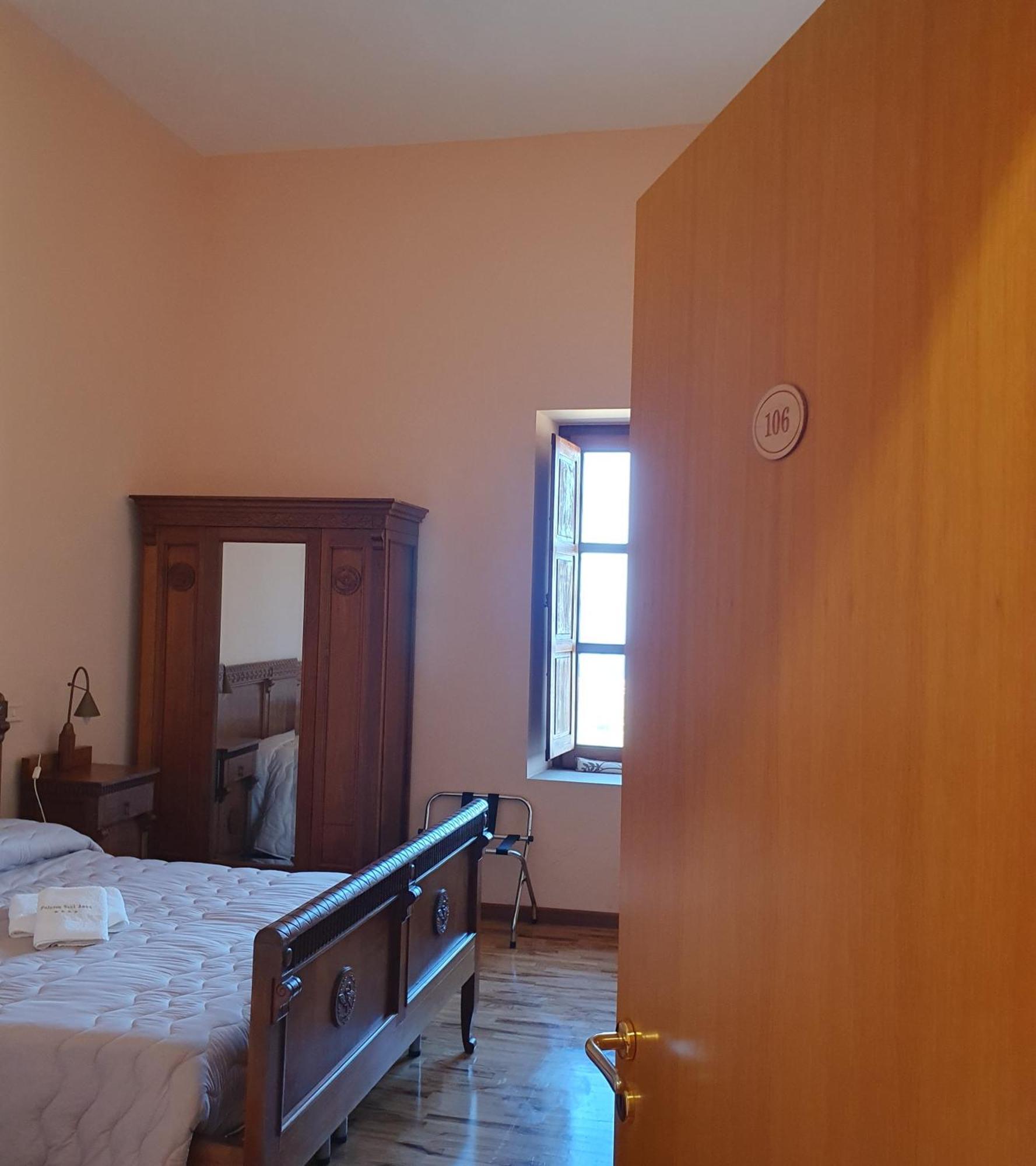 Palazzo Sant'Anna Gerace Exterior foto
