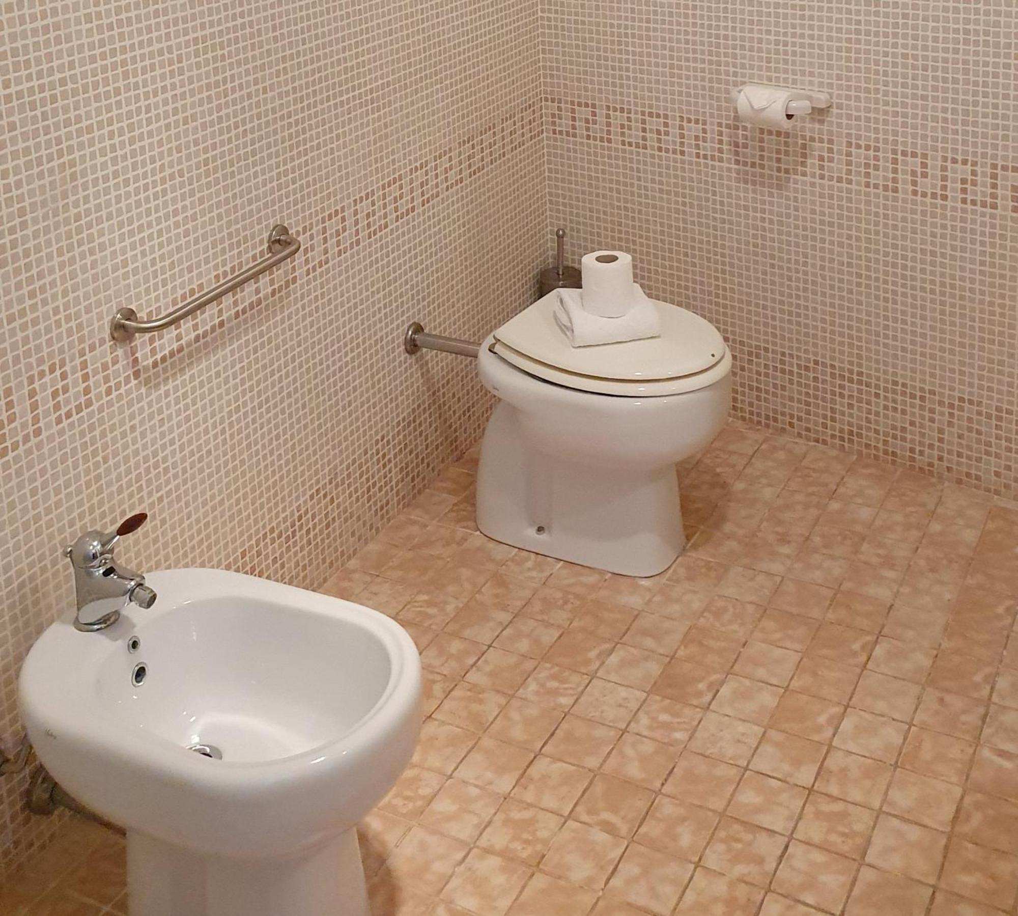Palazzo Sant'Anna Gerace Quarto foto